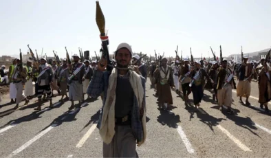 Yemenli Husiler ABD’ye Karşı Savaşa Hazırlanıyor